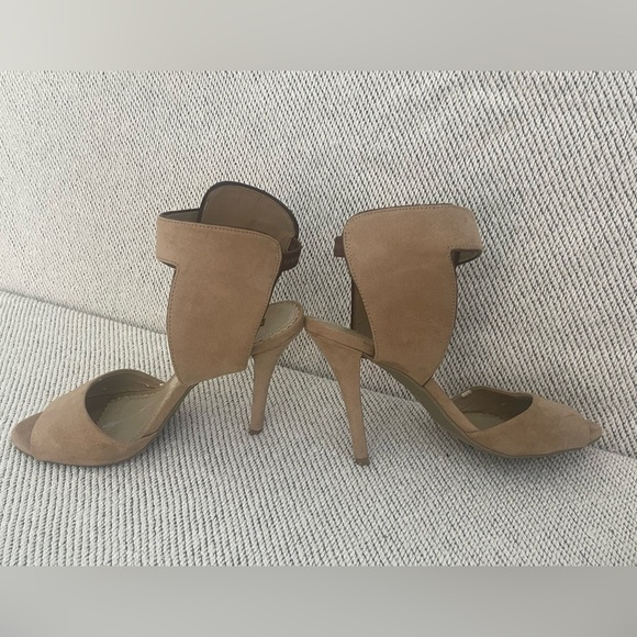 MIA Women's Brown Strappy Heels - Picture 15 of 16